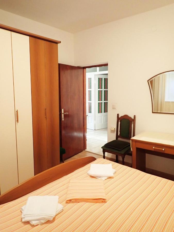 Katja Beach Apartment Račišće Dış mekan fotoğraf