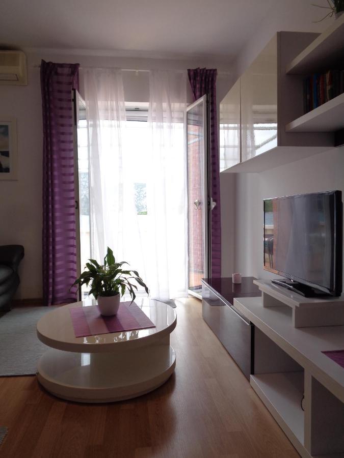 Katja Beach Apartment Račišće Dış mekan fotoğraf