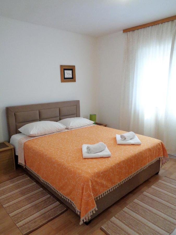 Katja Beach Apartment Račišće Dış mekan fotoğraf