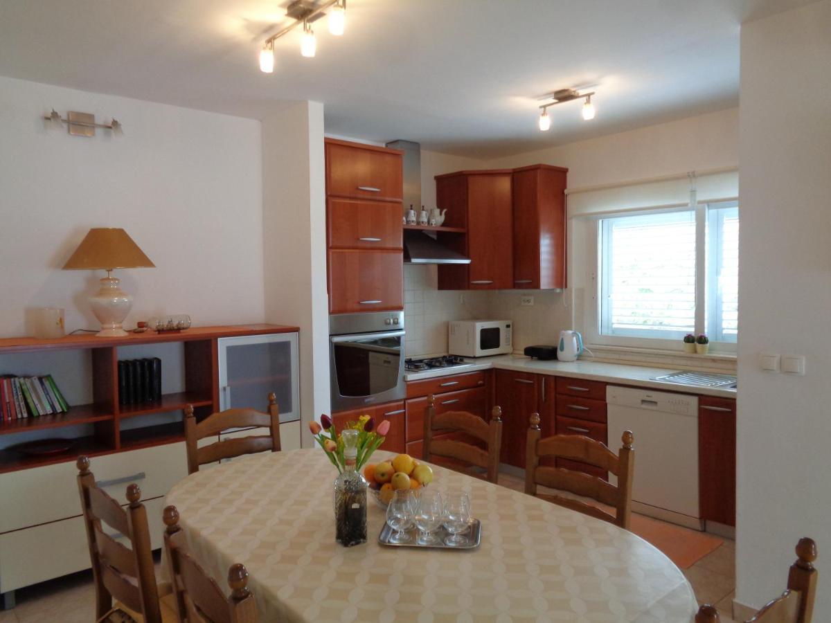 Katja Beach Apartment Račišće Dış mekan fotoğraf
