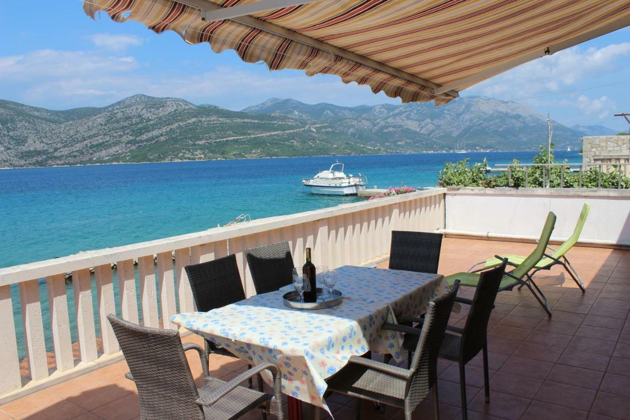 Katja Beach Apartment Račišće Dış mekan fotoğraf